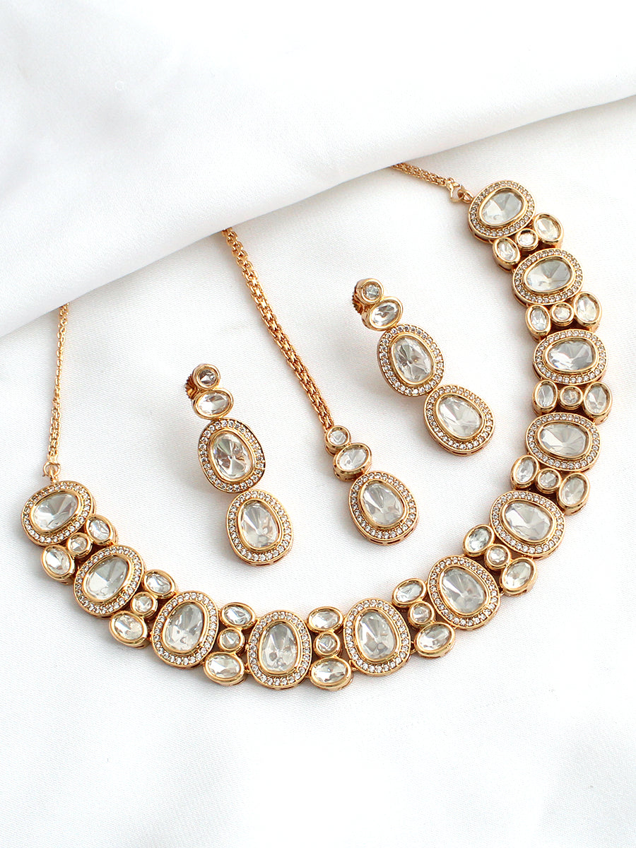 Nimisha Necklace Set