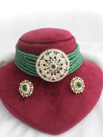 Amna Choker Necklace Set 