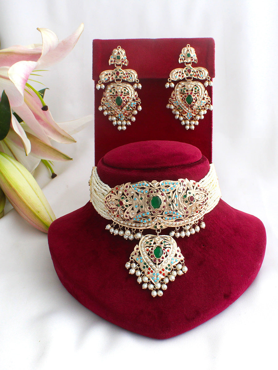 Zareen Jadau Choker Necklace Set-Multicolor