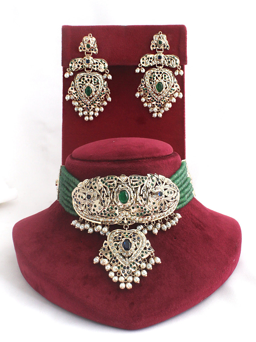 Zareen Jadau Choker Necklace Set-Green